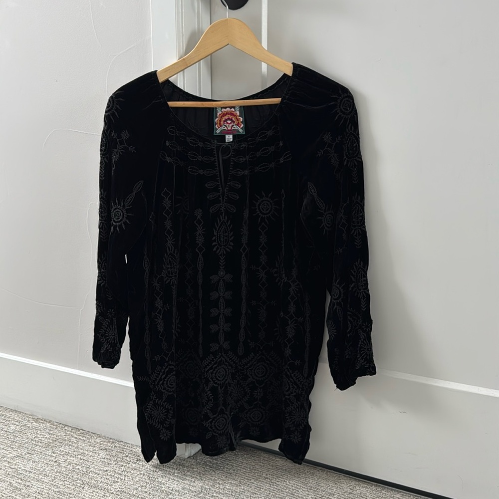 Johnny Was Long Sleeve Velvet Top